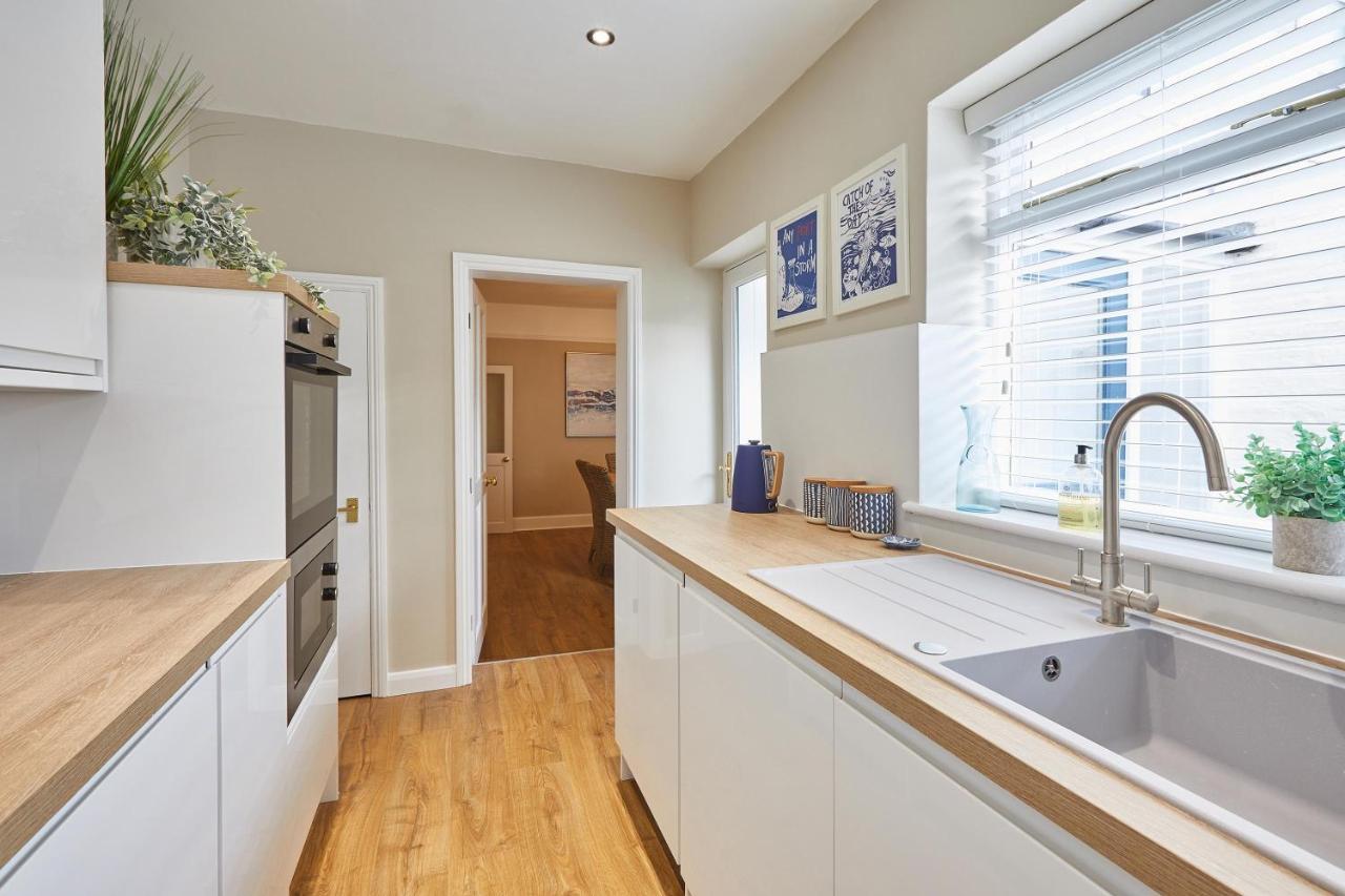 Host & Stay - Ebb Tide Whitby Buitenkant foto