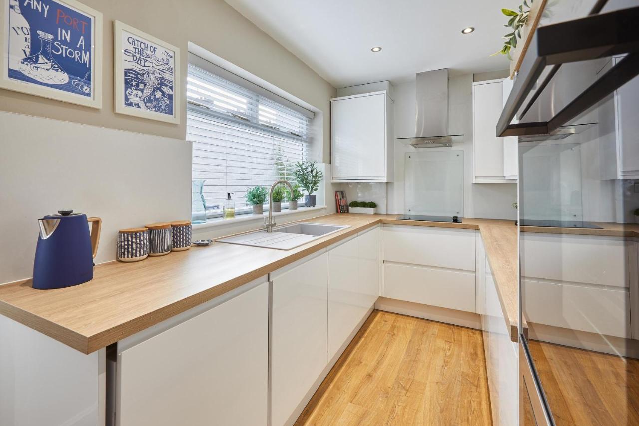 Host & Stay - Ebb Tide Whitby Buitenkant foto
